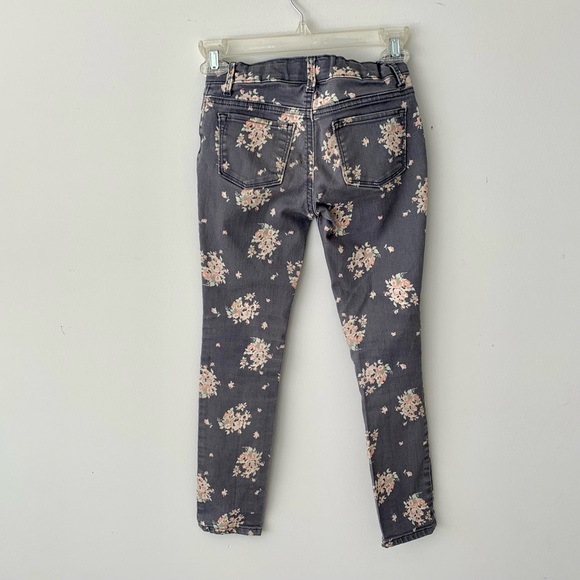 Old Navy Girl’s Jean jeggings Gray Floral - Picture 4 of 4